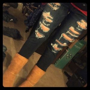American eagle distressed jeans
